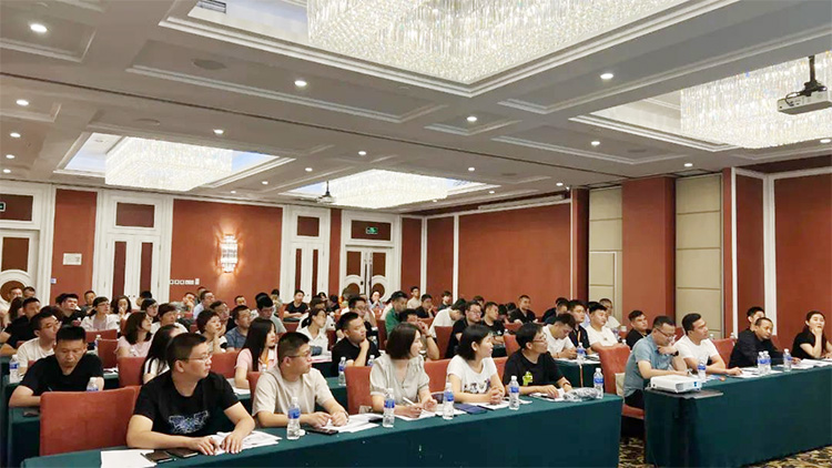營銷管理與創(chuàng)新實戰(zhàn)(CMO)高端班 47期開學(xué)典禮----課堂回顧